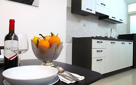 Trinacria House - Appartamento Deluxe Comiso